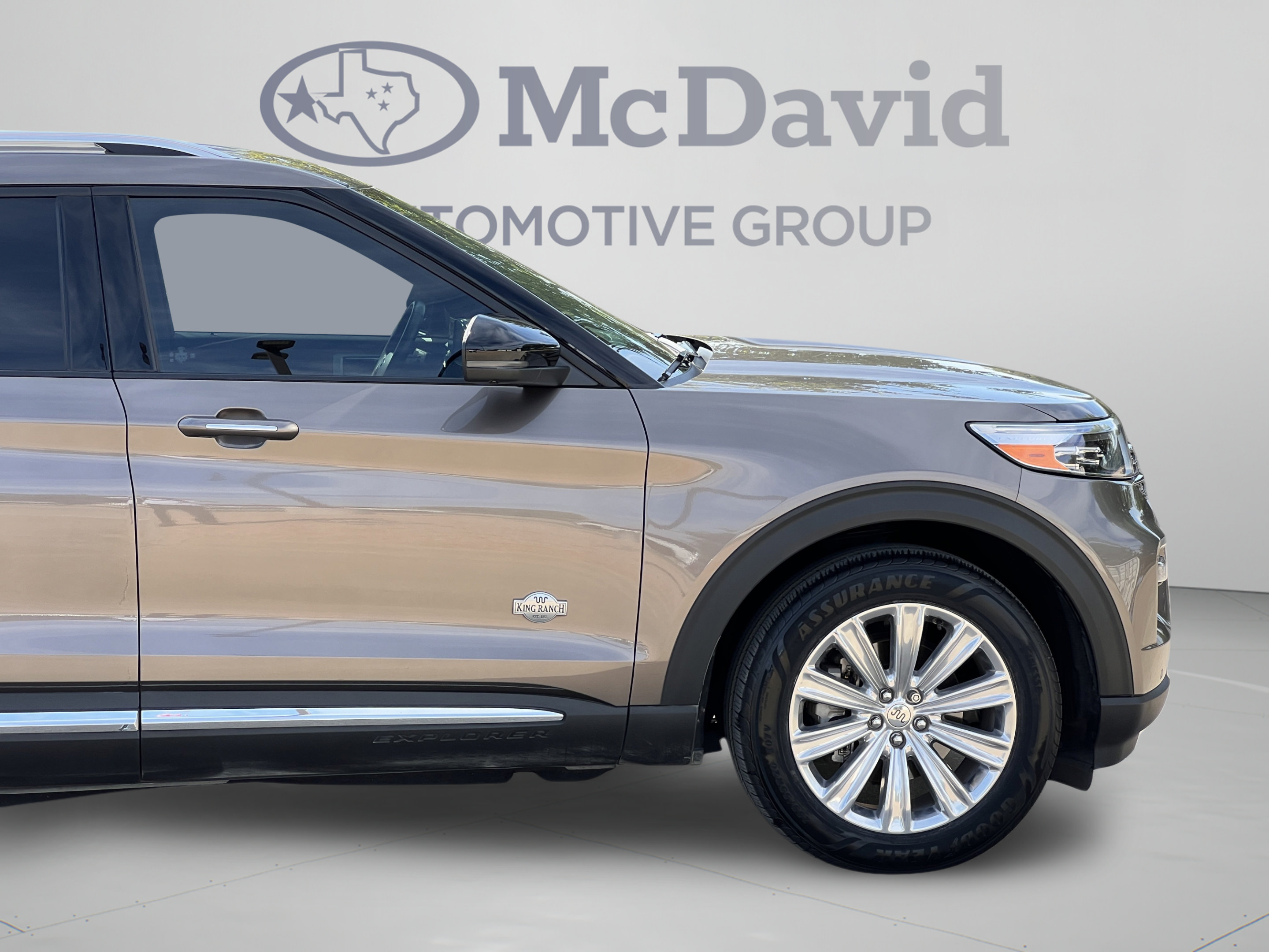 Used 2021 Ford Explorer King Ranch w/ Premium Technology Package RWD image 34