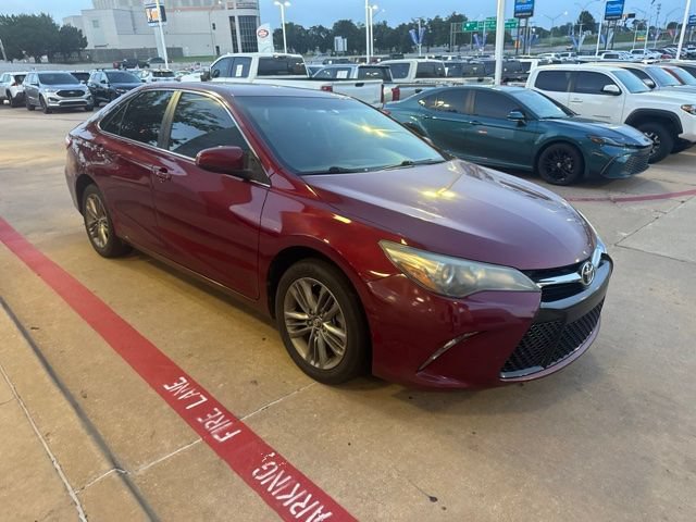 Used 2017 Toyota Camry FWD image 2