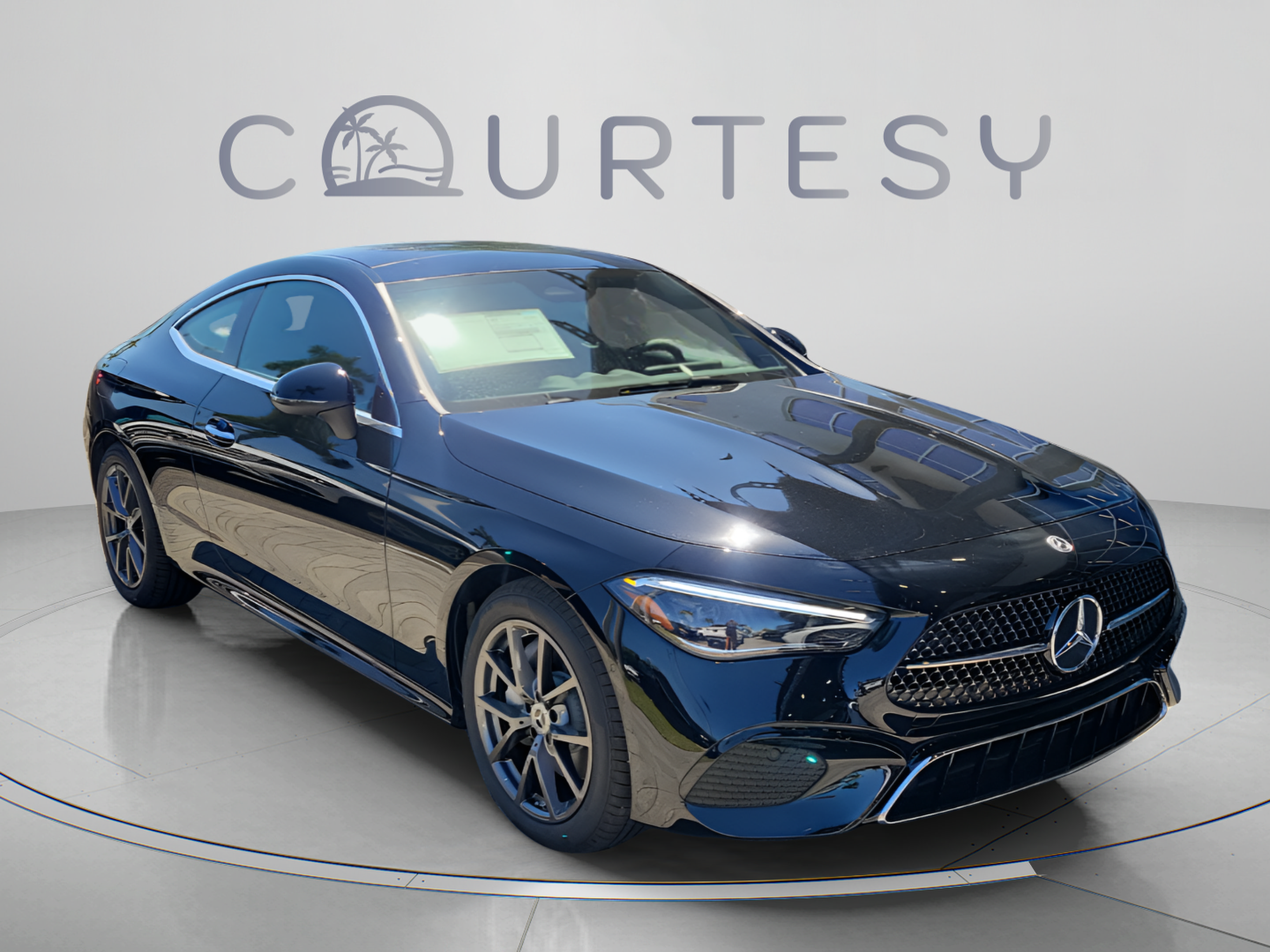 New 2026 Mercedes-Benz CLE 300 4MATIC Coupe image 4