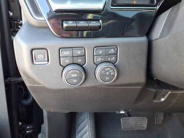 Used 2026 Chevrolet Silverado 2500 High Country w/ High Country Premium Package AWD/4WD image 33