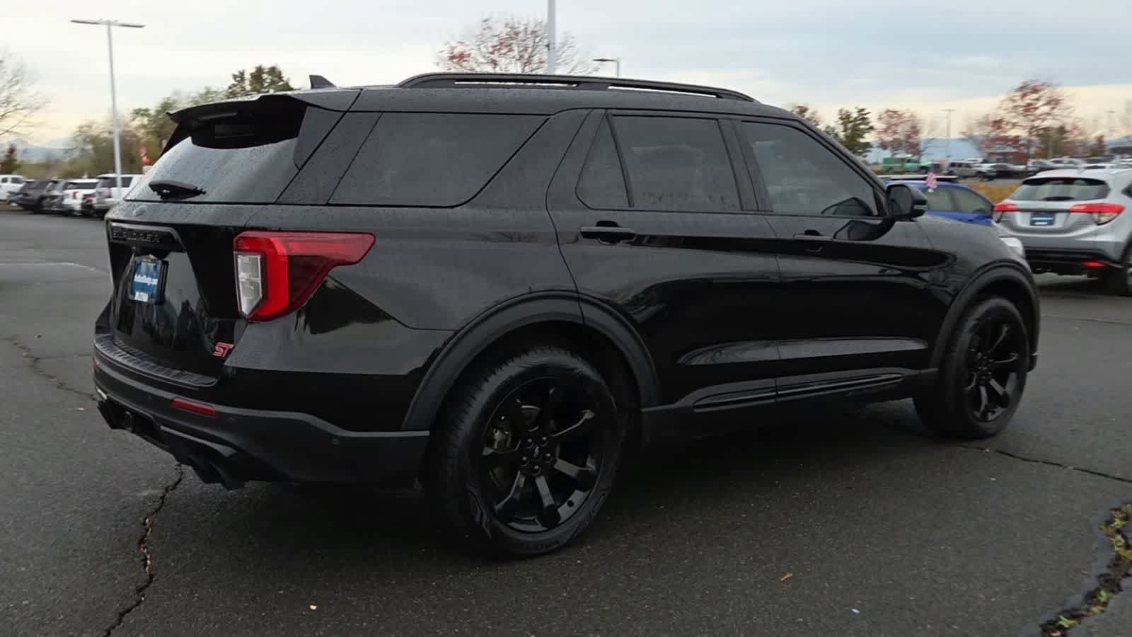 Used 2020 Ford Explorer ST w/ Premium Technology Package AWD/4WD image 8
