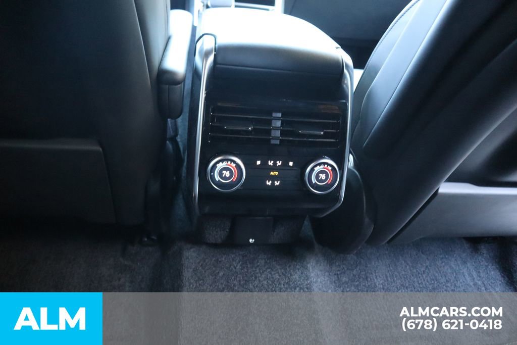 Used 2024 Land Rover Range Rover SE image 27