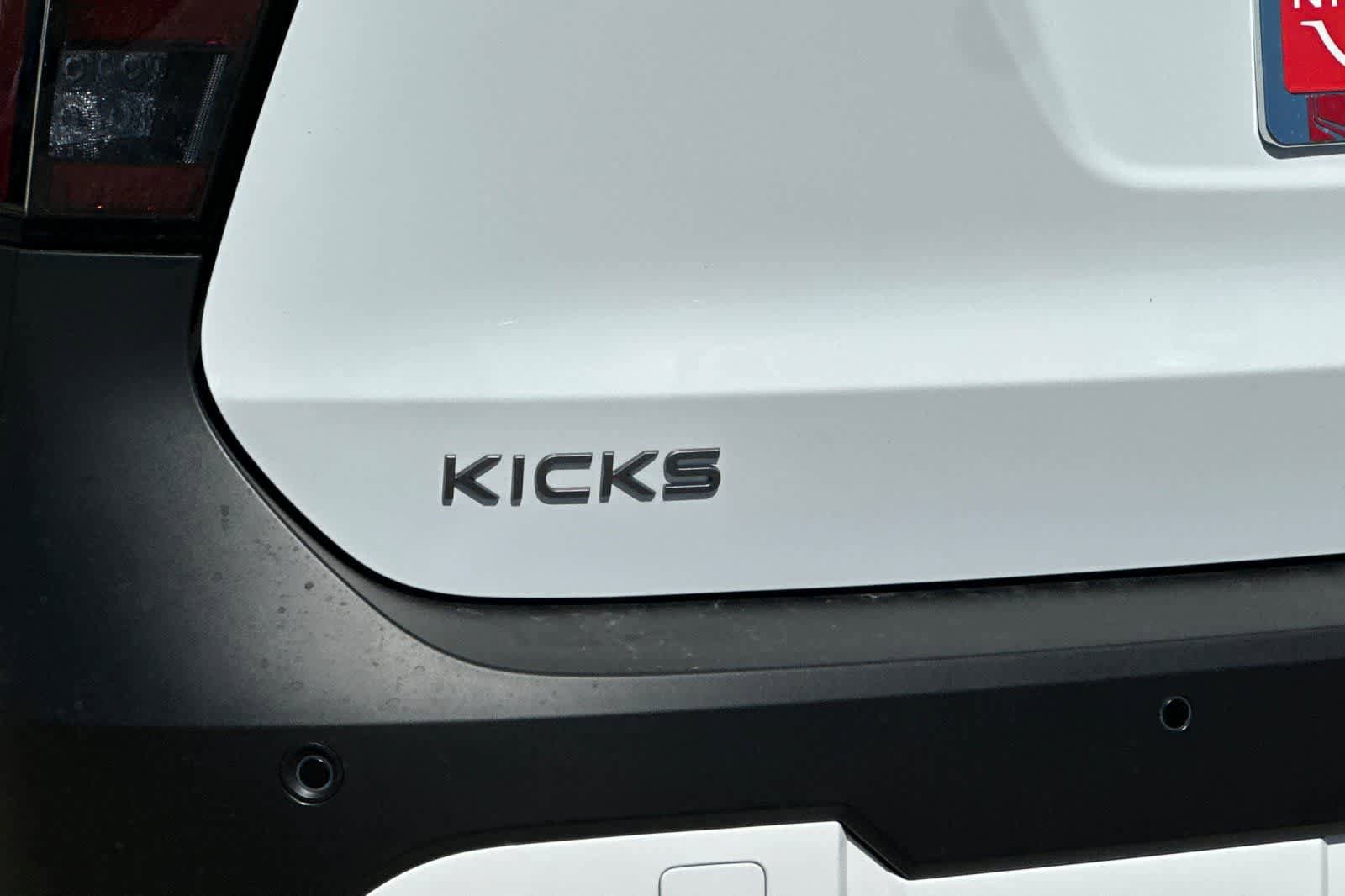 New 2026 Nissan Kicks SV image 29