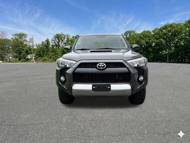 Used 2016 Toyota 4Runner Trail AWD/4WD image 3