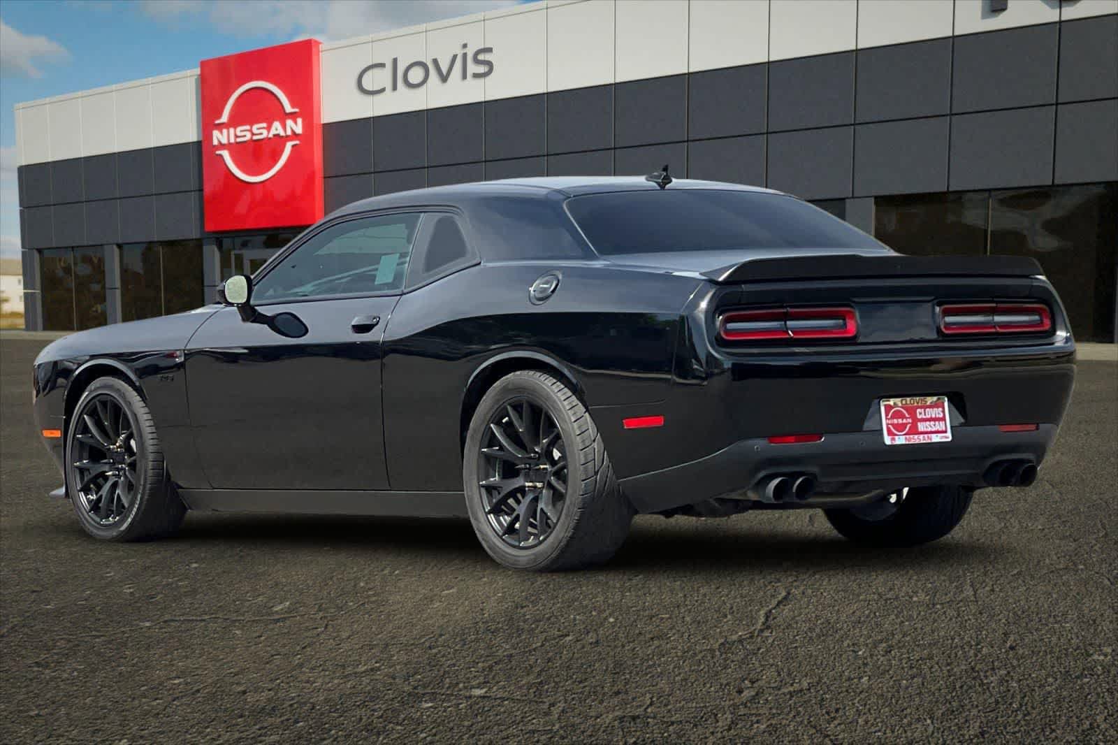 Used 2023 Dodge Challenger R/T w/ Plus Package RWD image 7
