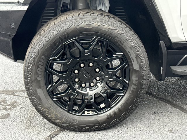 New 2026 GMC Hummer EV SUV image 16