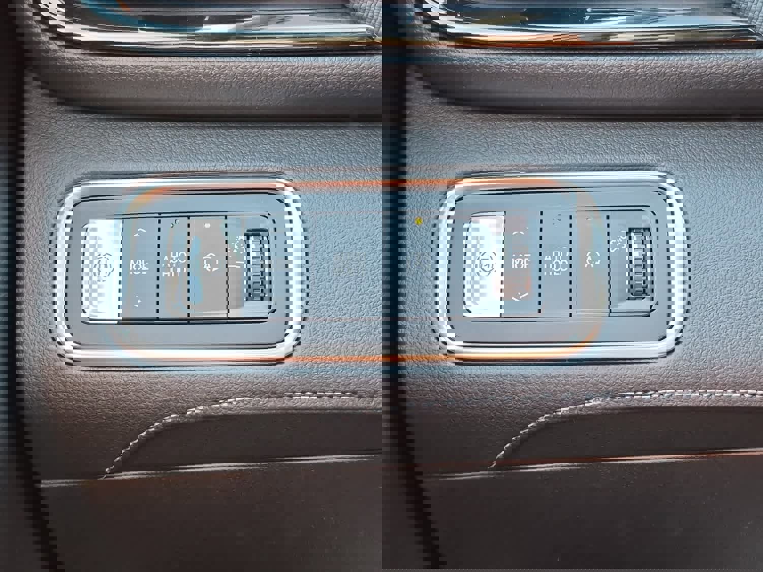 New 2026 Buick Enclave Preferred w/ LPO, Floor Liner Package image 17