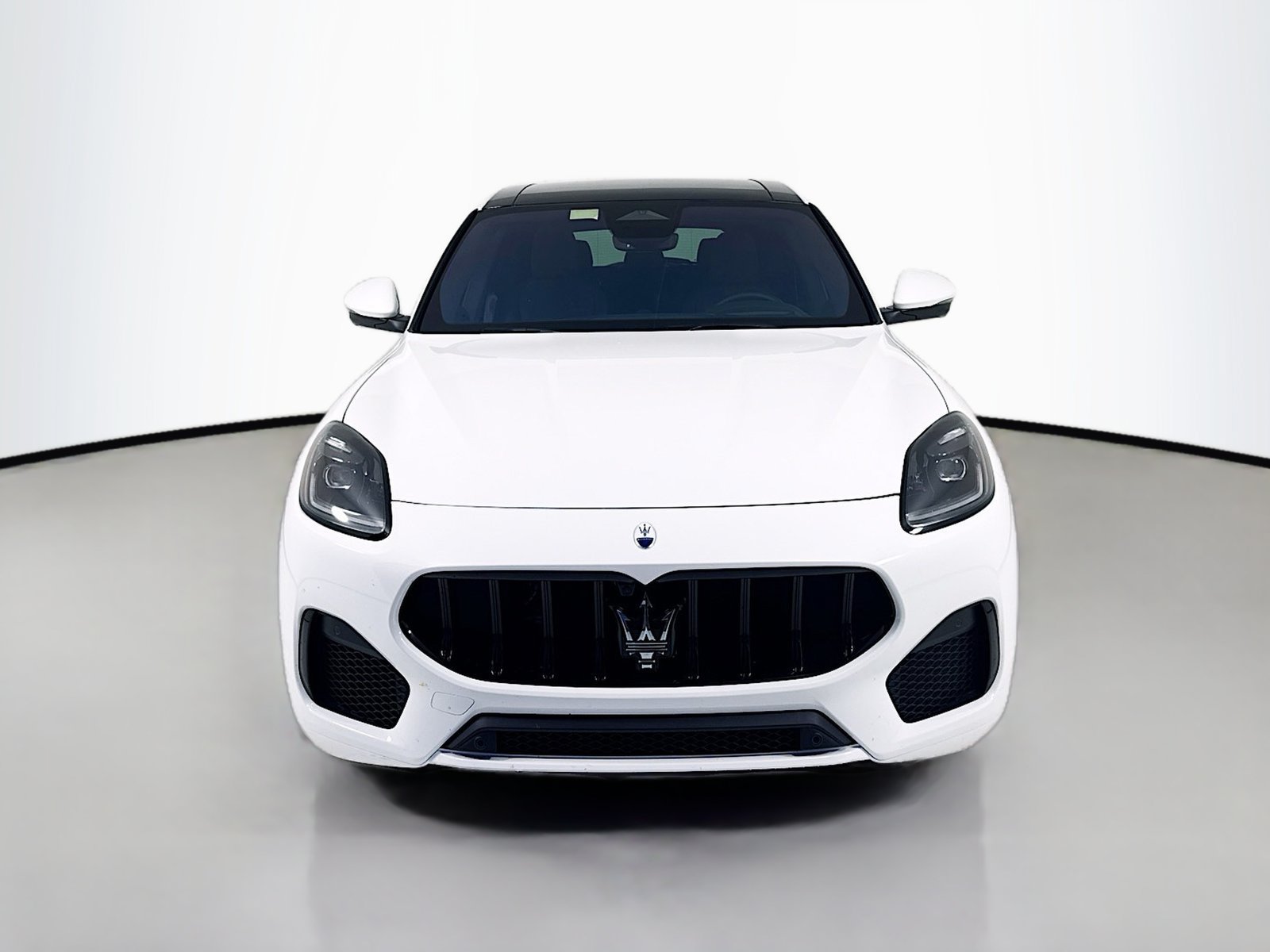 New 2026 Maserati Grecale Modena AWD/4WD image 2