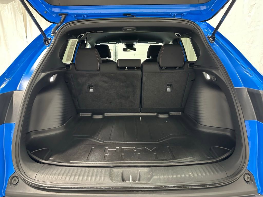 Used 2026 Honda HR-V Sport image 46