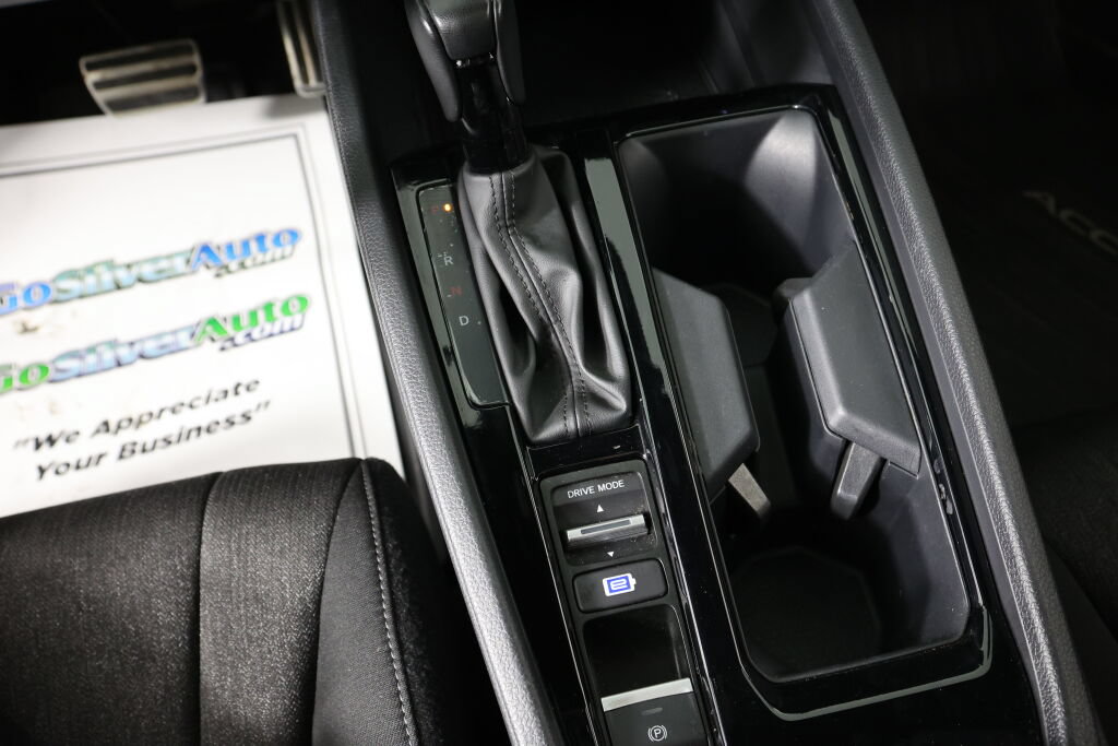 Used 2024 Honda Accord Sport image 35