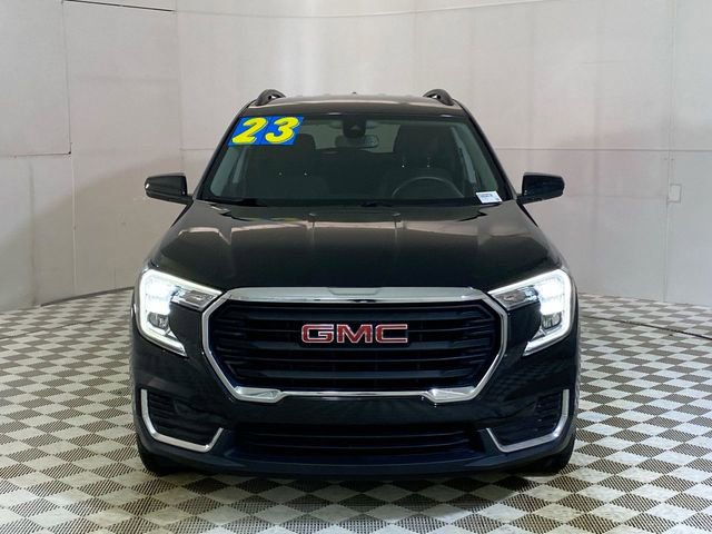 Used 2023 GMC Terrain SLE w/ Driver Convenience Package image 21