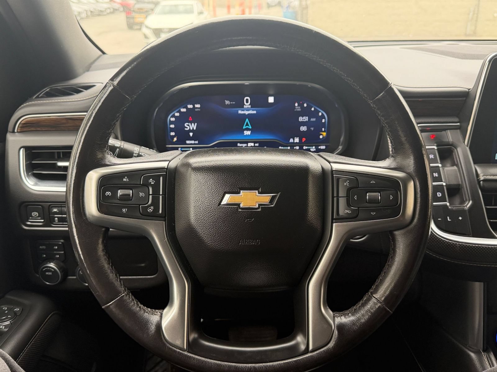 Used 2023 Chevrolet Suburban Premier AWD/4WD image 30