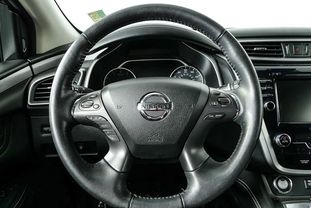 Used 2022 Nissan Murano SV FWD image 9