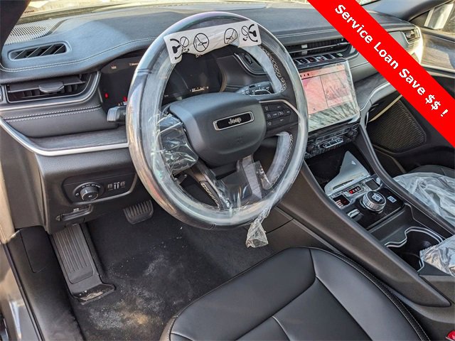 New 2025 Jeep Grand Cherokee Limited image 4