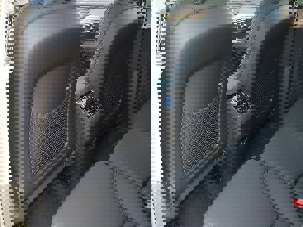 Certified 2026 Volvo XC90 B6 Plus w/ Protection Package Premier image 17