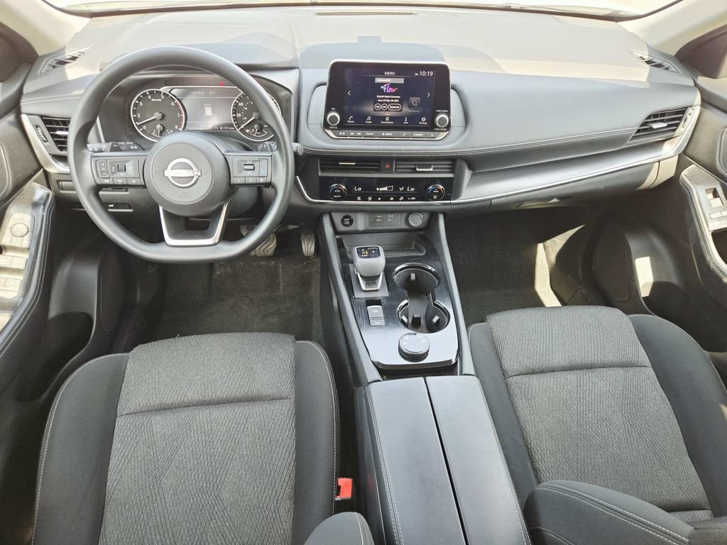 Used 2024 Nissan Rogue SV AWD/4WD image 9