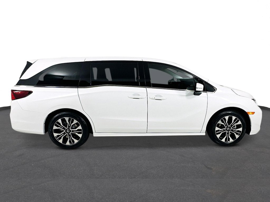 New 2027 Honda Odyssey Elite image 2