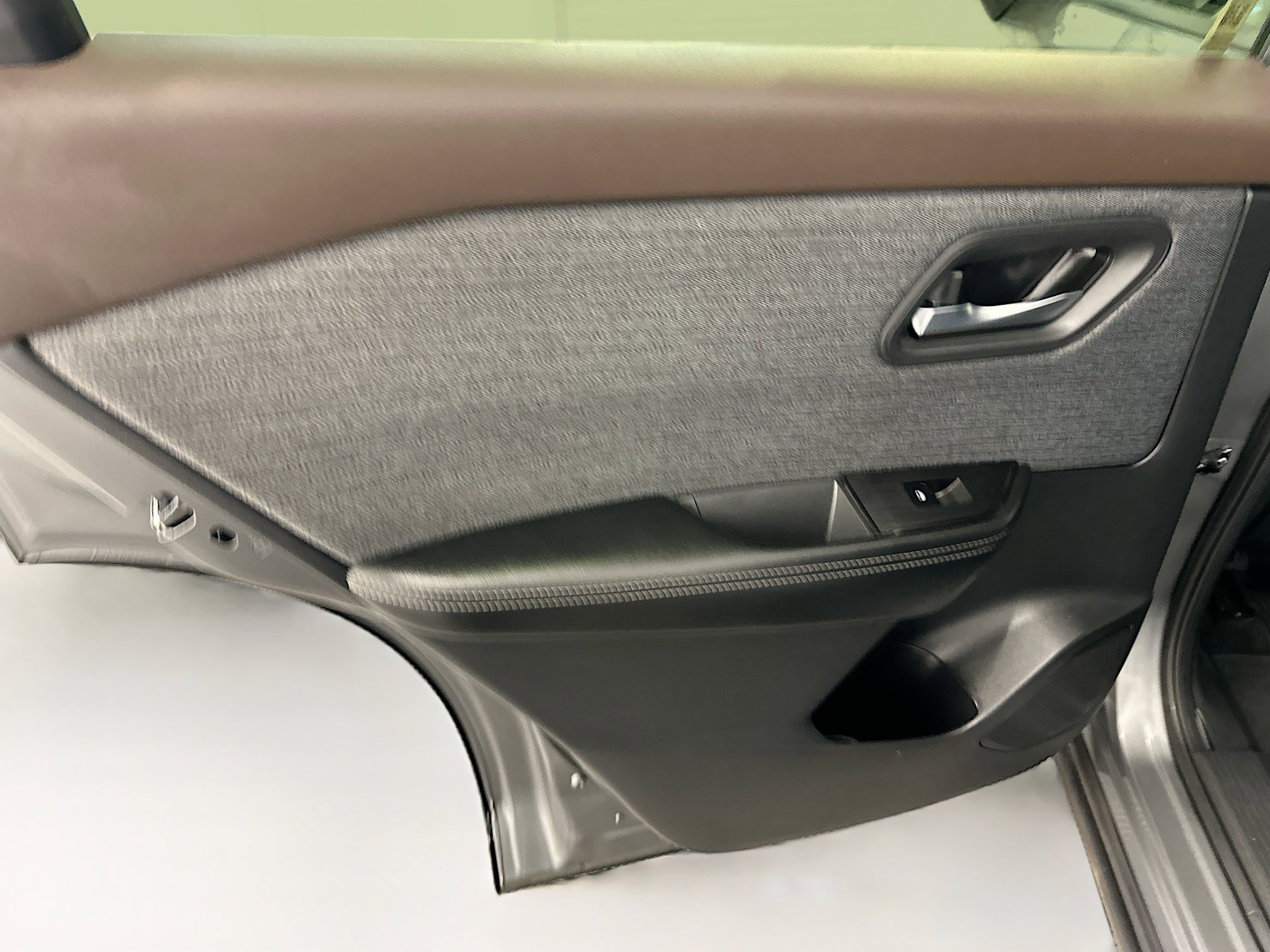 Used 2023 Nissan Rogue SV image 26