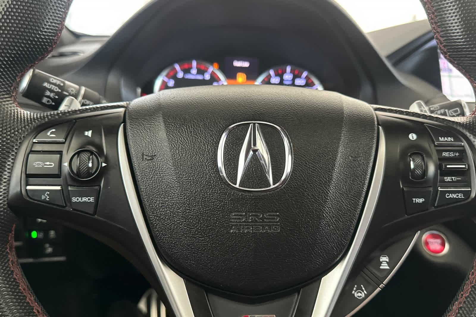 Used 2020 Acura MDX w/ Technology Package AWD/4WD image 30