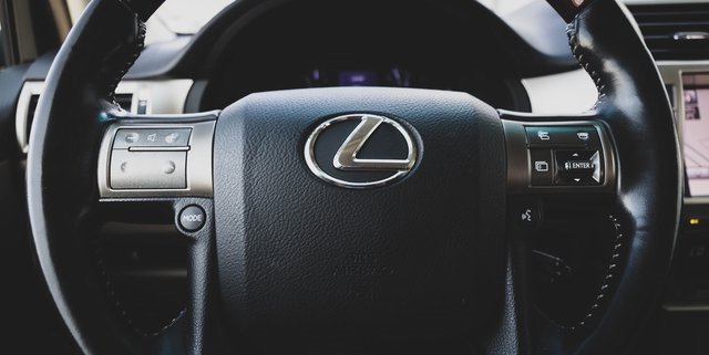 Used 2013 Lexus GX 460 image 16