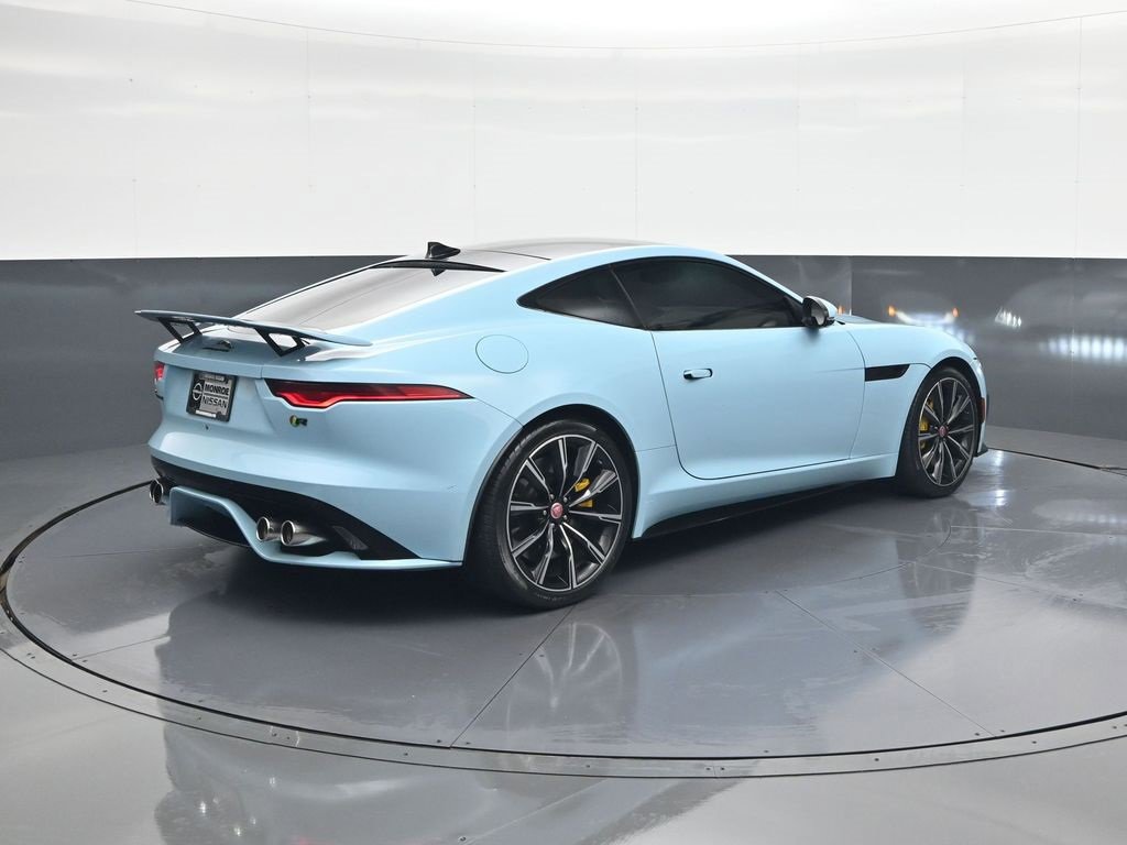 Used 2021 Jaguar F-TYPE R image 7