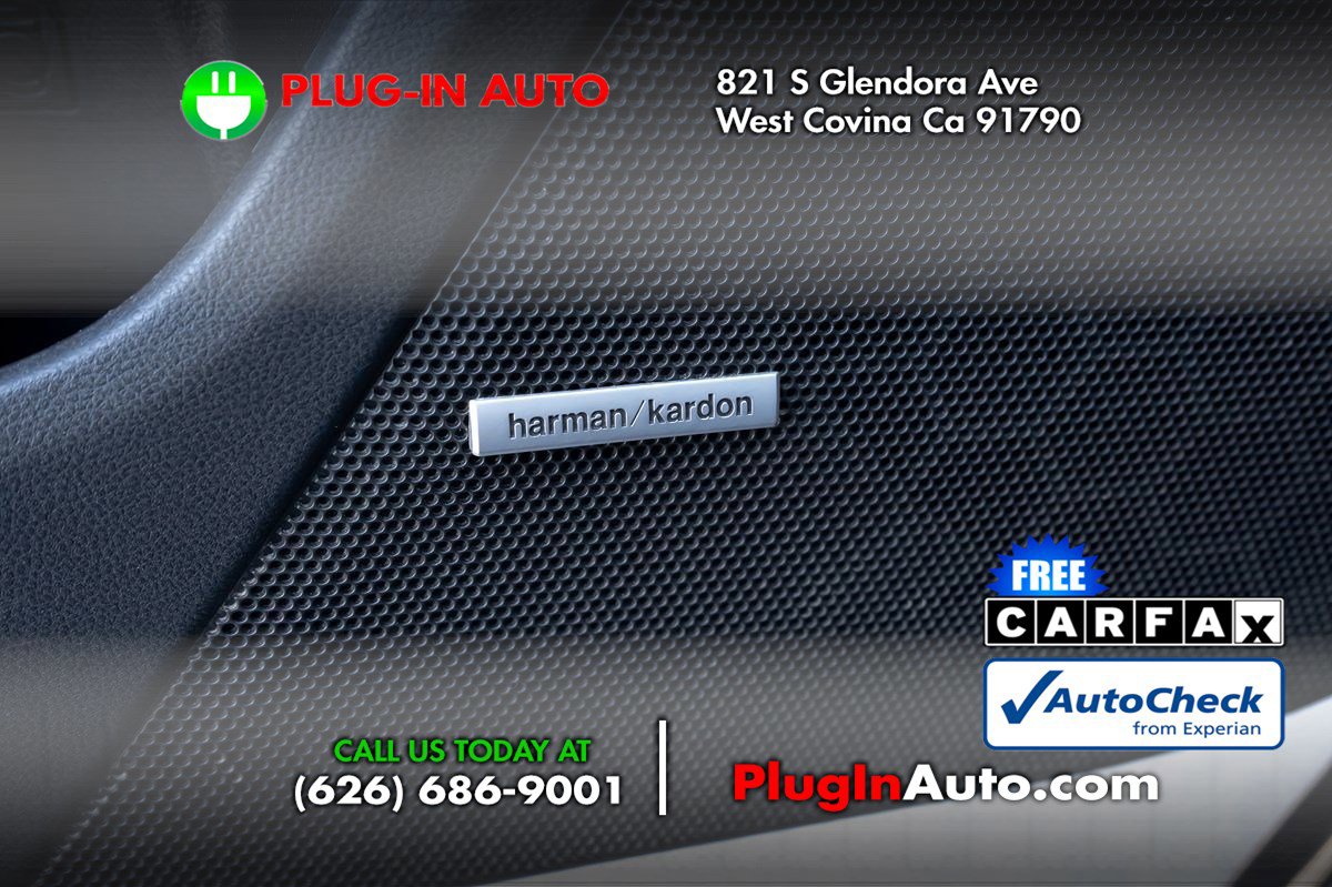 Used 2017 Subaru Impreza 2.0i Limited image 22