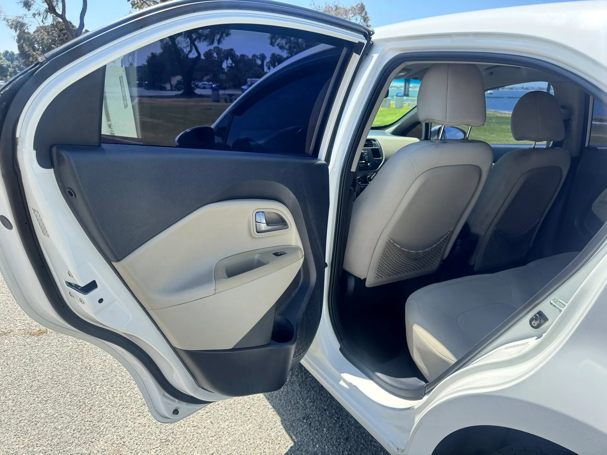 Used 2013 Kia Rio EX w/ Convenience Pkg FWD image 30