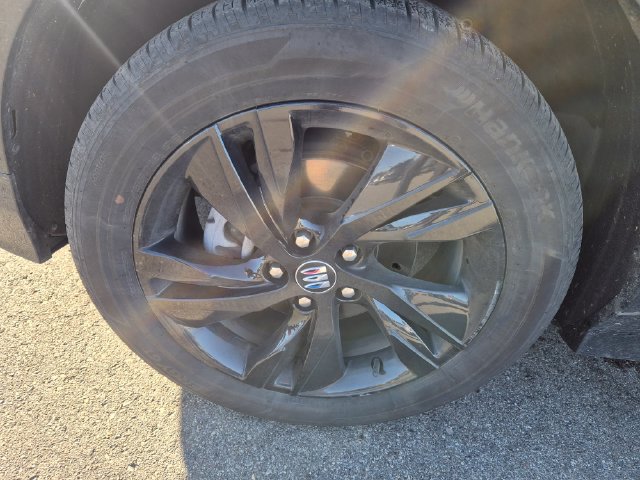 Certified 2024 Buick Encore GX Sport Touring w/ Comfort Package AWD/4WD image 12