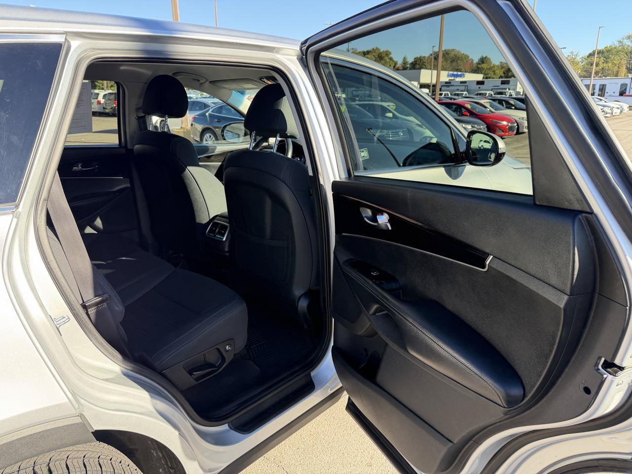 Used 2020 Kia Sorento L FWD image 10