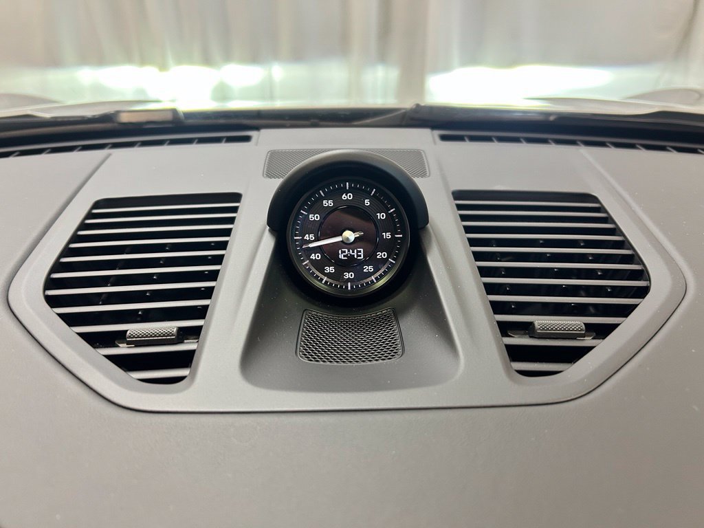 Certified 2025 Porsche 911 Carrera RWD image 22