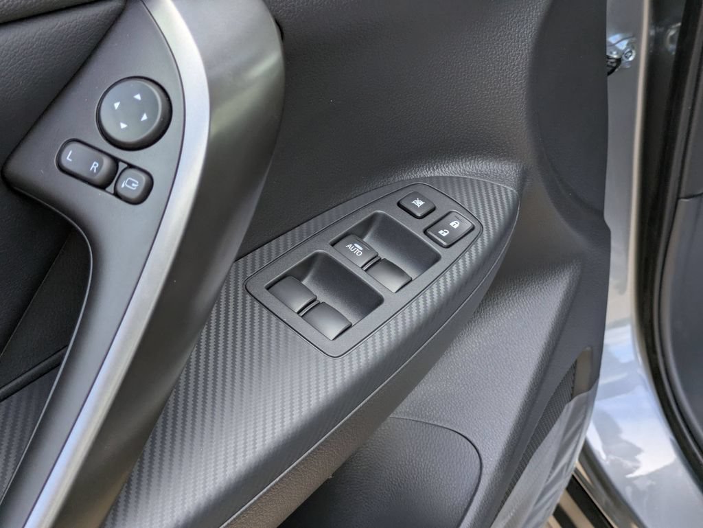 New 2025 Mitsubishi Eclipse Cross AWD image 12