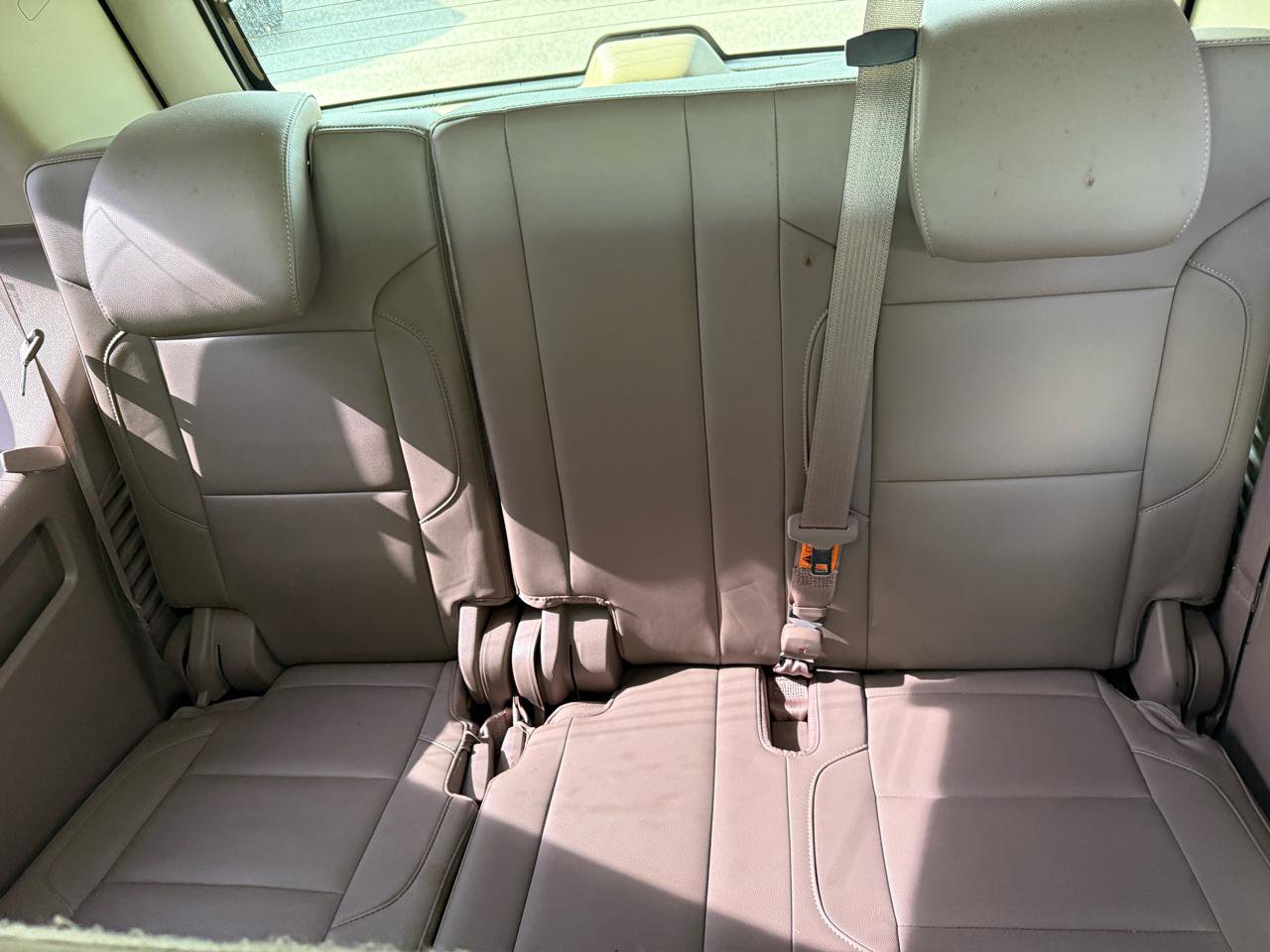 Used 2015 Chevrolet Tahoe LT w/ Luxury Package RWD image 15