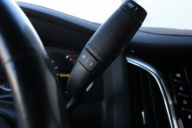 Used 2016 Cadillac Escalade Platinum image 11