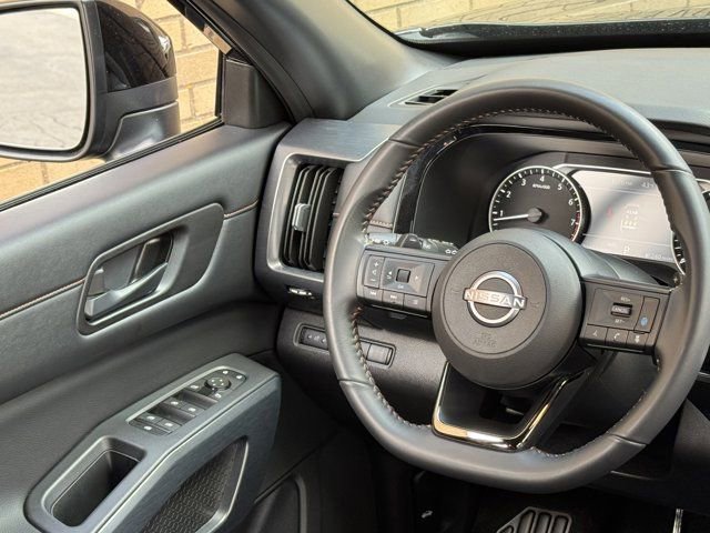 Used 2024 Nissan Pathfinder Rock Creek image 19