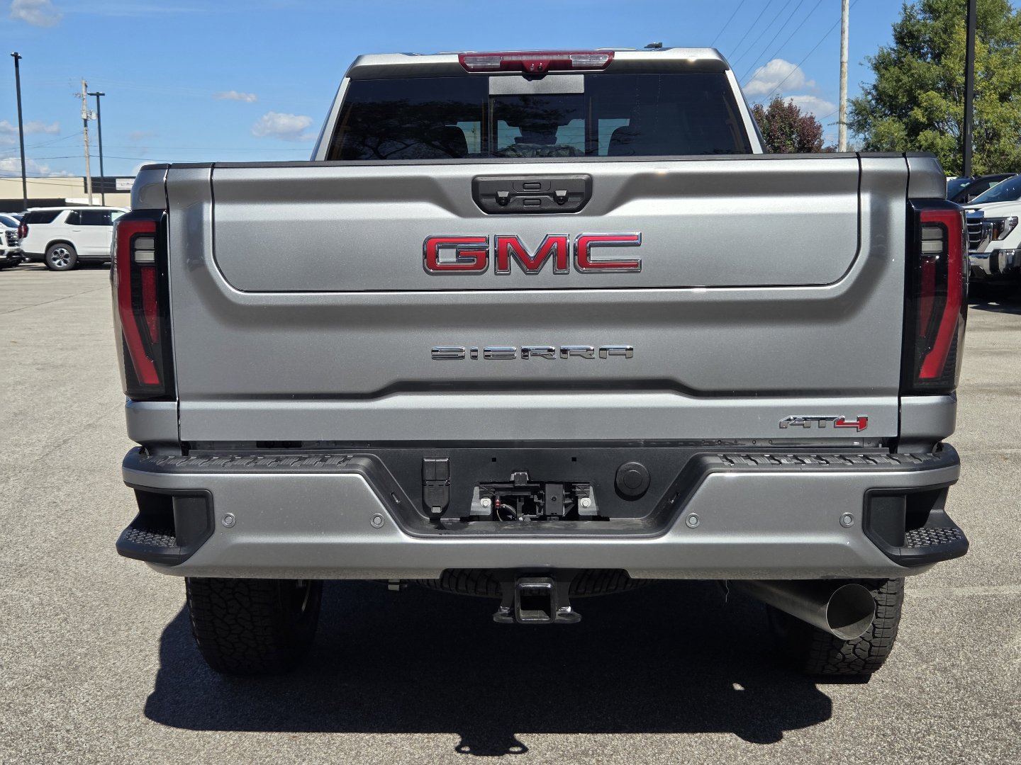 New 2026 GMC Sierra 2500 AT4 w/ AT4 Premium Plus Package AWD/4WD image 18