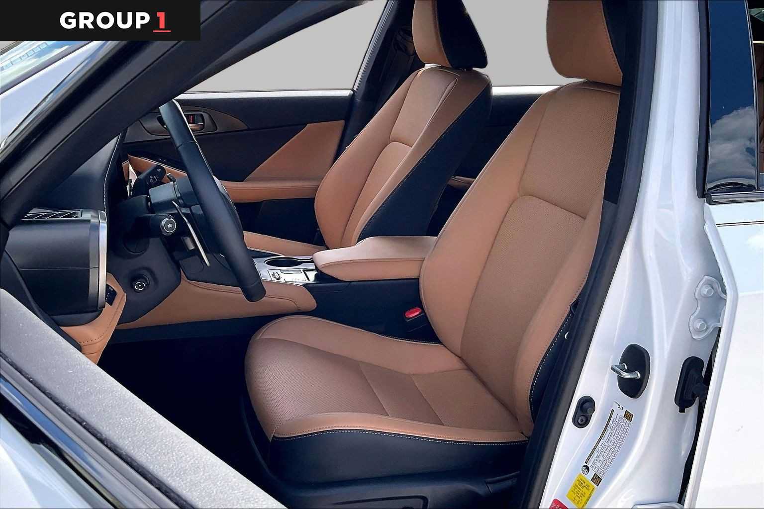 Used 2026 Lexus IS 350 F Sport RWD image 7