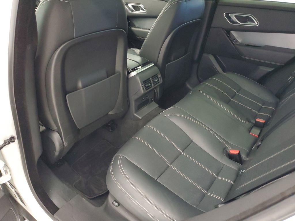 Used 2021 Land Rover Range Rover Velar R-Dynamic S image 22