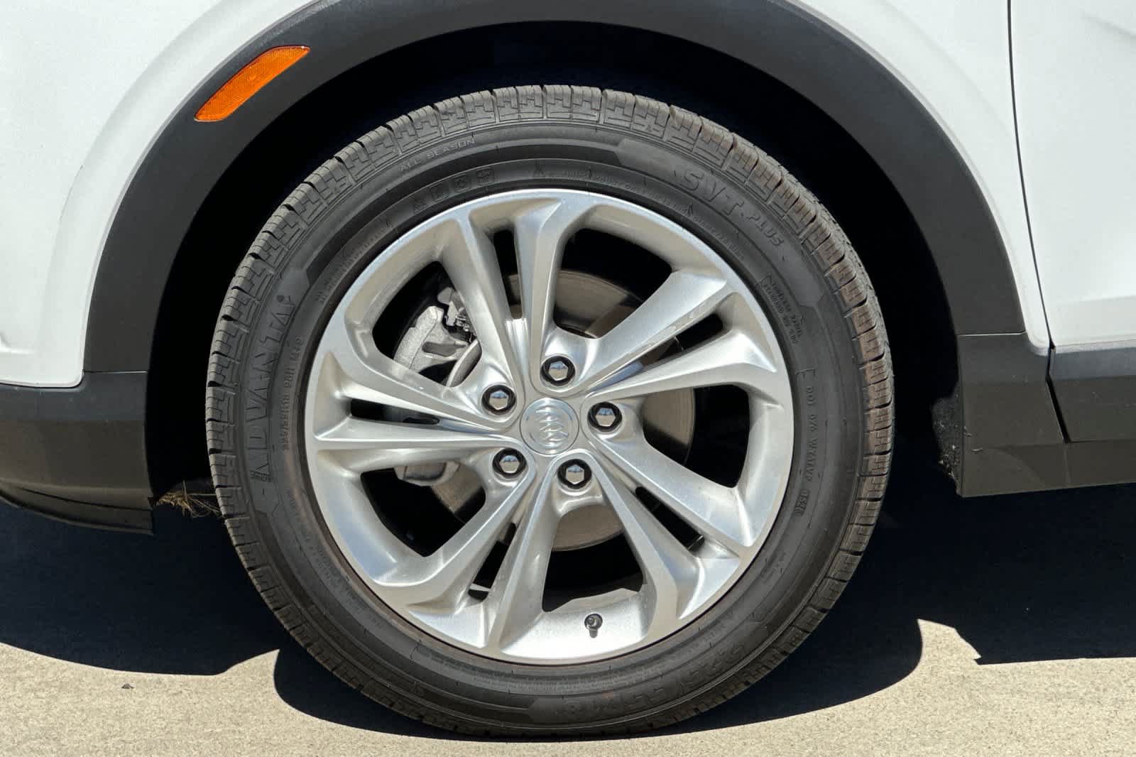 Used 2023 Buick Encore GX Preferred w/ Cold Weather Comfort Package FWD image 25