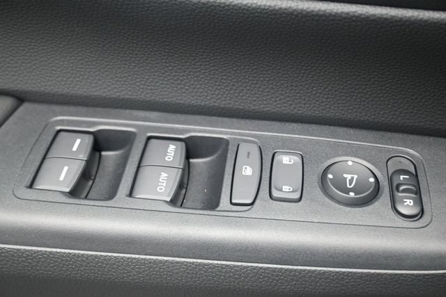 Used 2026 Honda CR-V TrailSport image 15