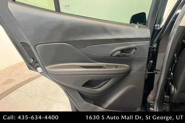 Used 2021 Buick Encore Preferred image 18