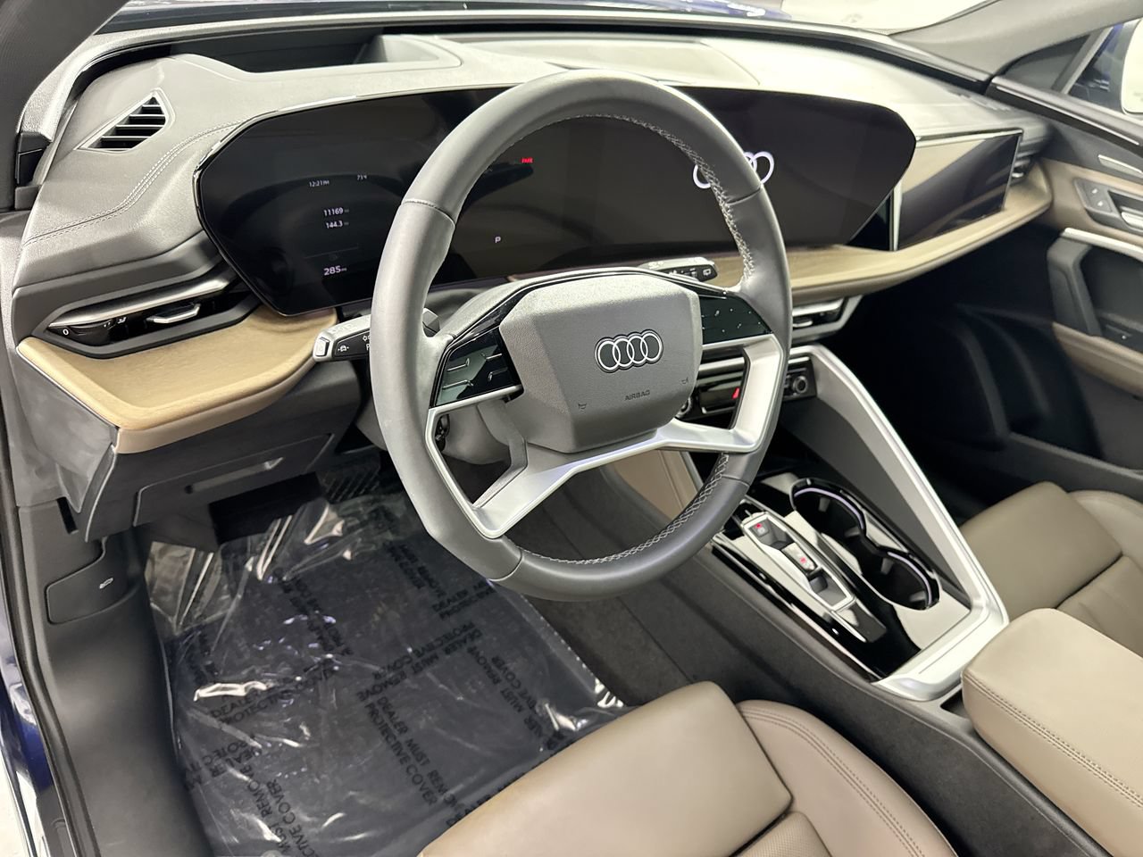 Used 2025 Audi Q5 Prestige AWD/4WD image 8