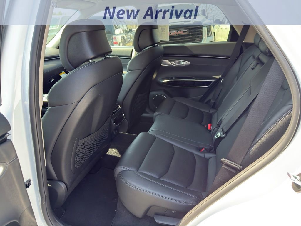 Used 2025 Genesis GV70 2.5T AWD/4WD image 7