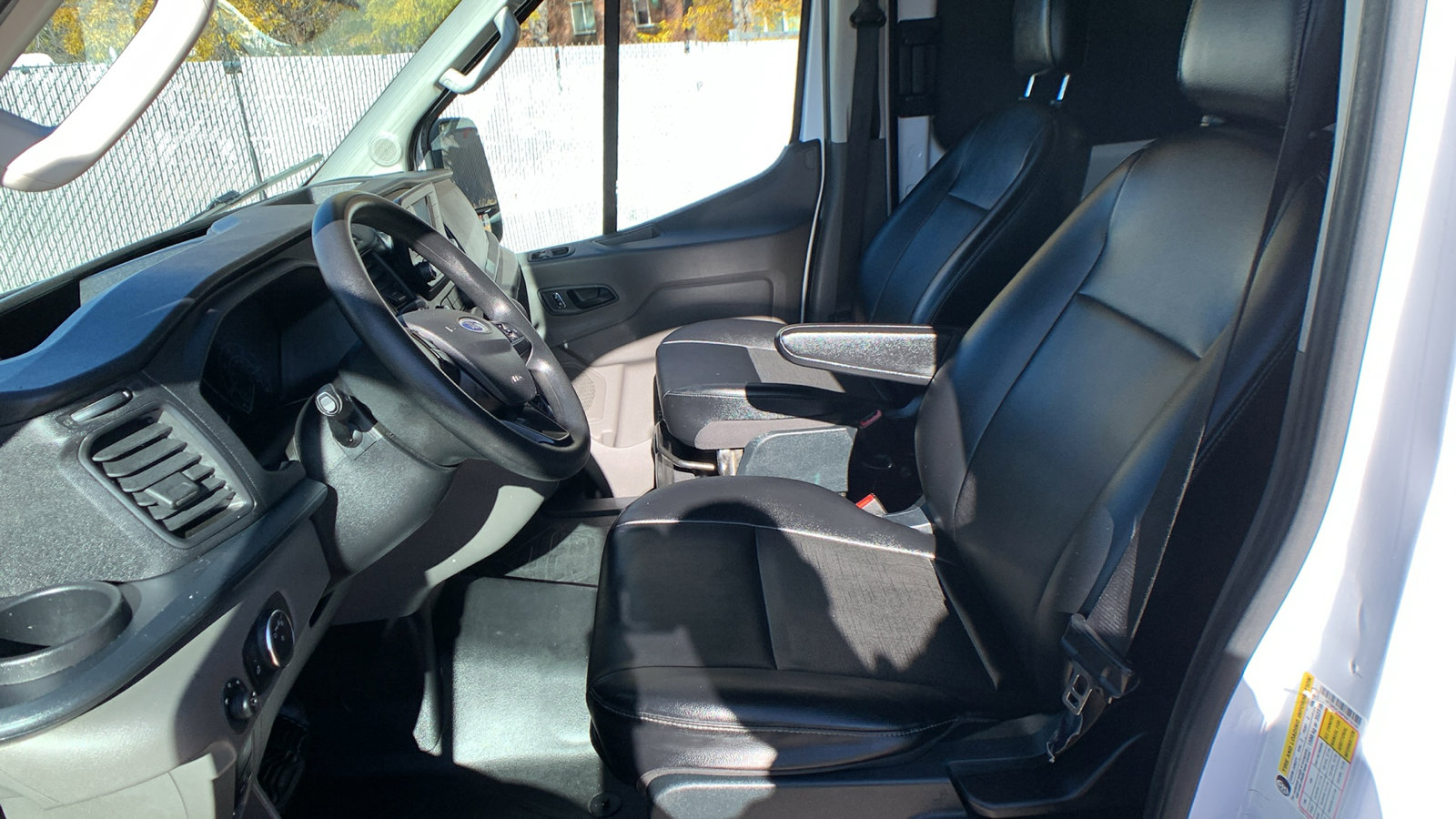 Used 2023 Ford Transit 250 Medium Roof AWD w/ Load Area Protection Package image 10