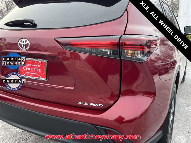 Certified 2024 Toyota Highlander XLE image 11
