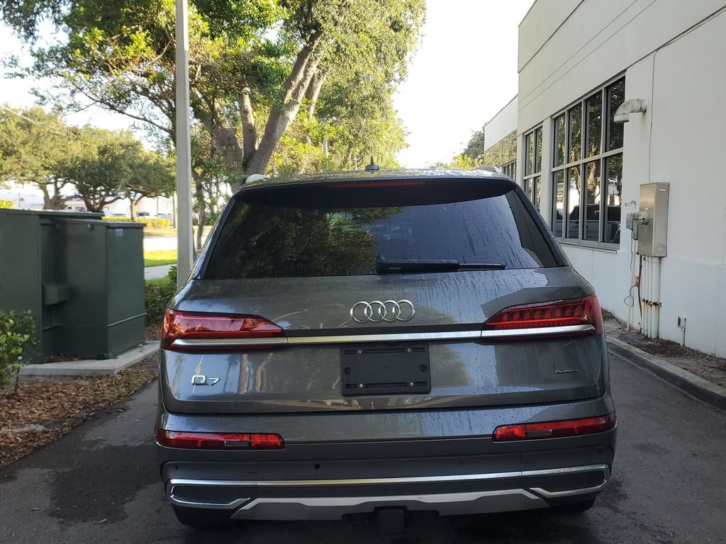 Used 2022 Audi Q7 2.0T Premium Plus AWD/4WD image 13