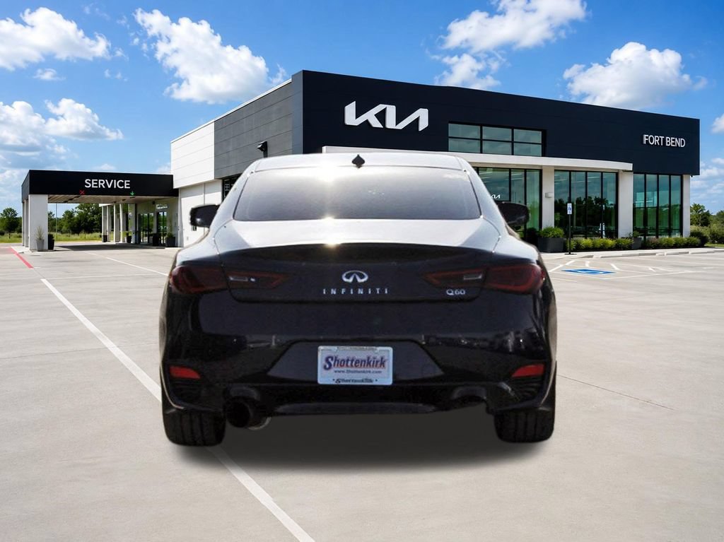 Used 2022 INFINITI Q60 3.0t Luxe w/ Cargo Package RWD image 6