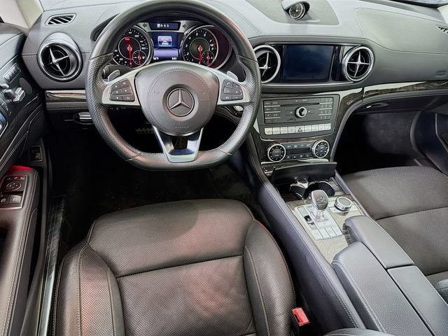 Used 2017 Mercedes-Benz SL 450 image 30