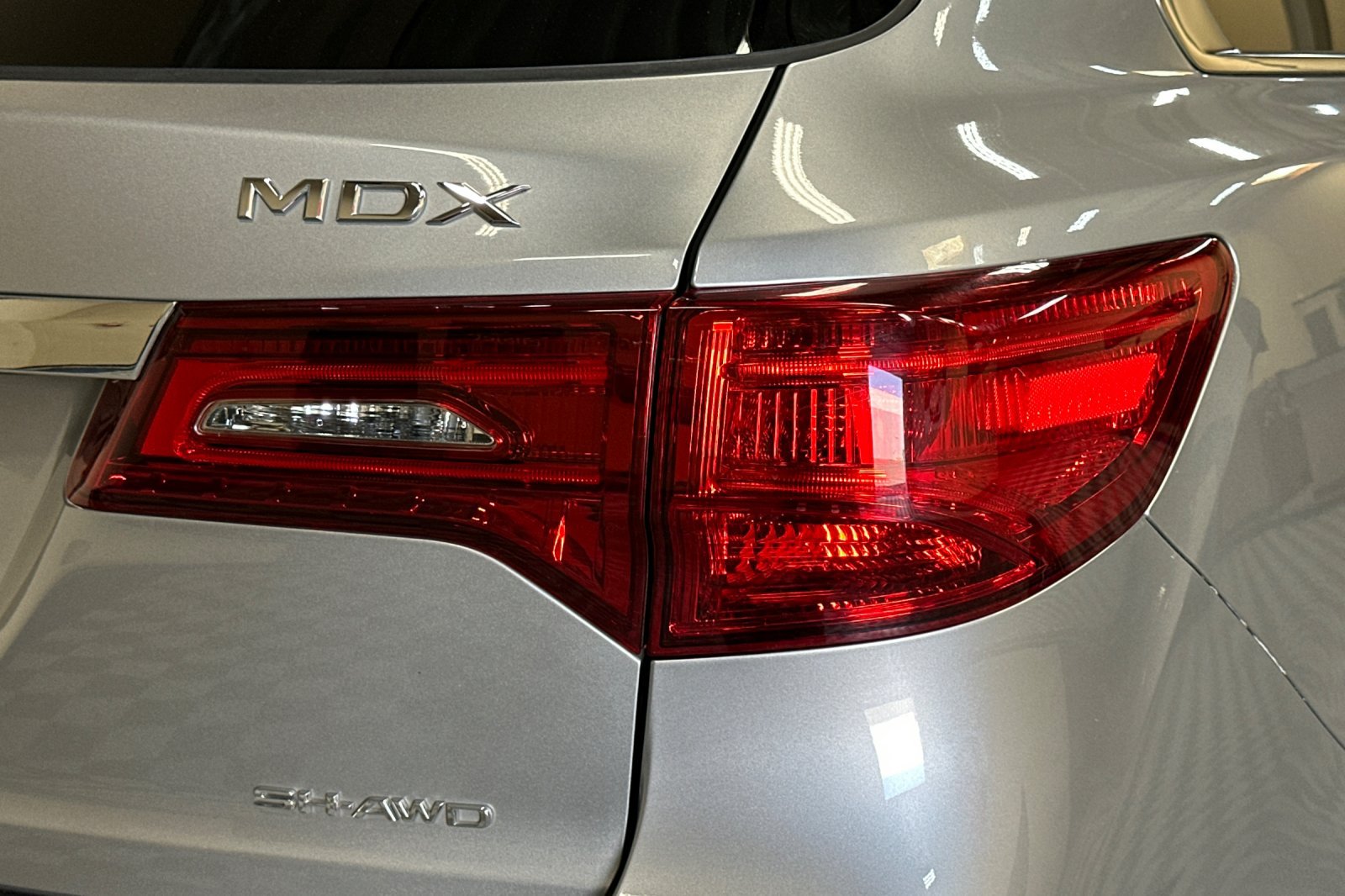Used 2020 Acura MDX w/ Technology Package AWD/4WD image 49