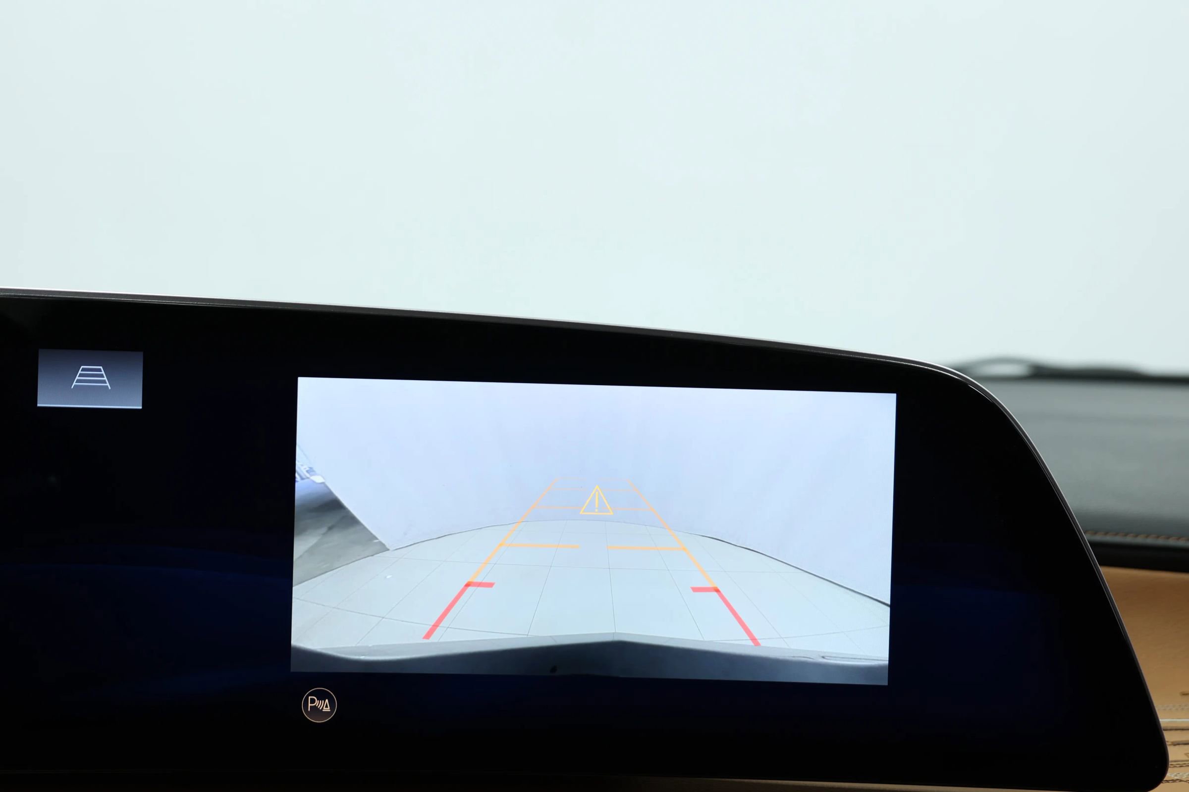 Used 2024 Cadillac XT4 Premium Luxury image 28