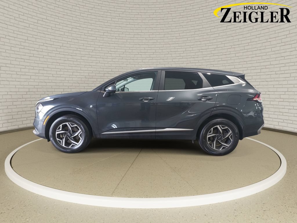 Used 2023 Kia Sportage LX AWD/4WD image 8